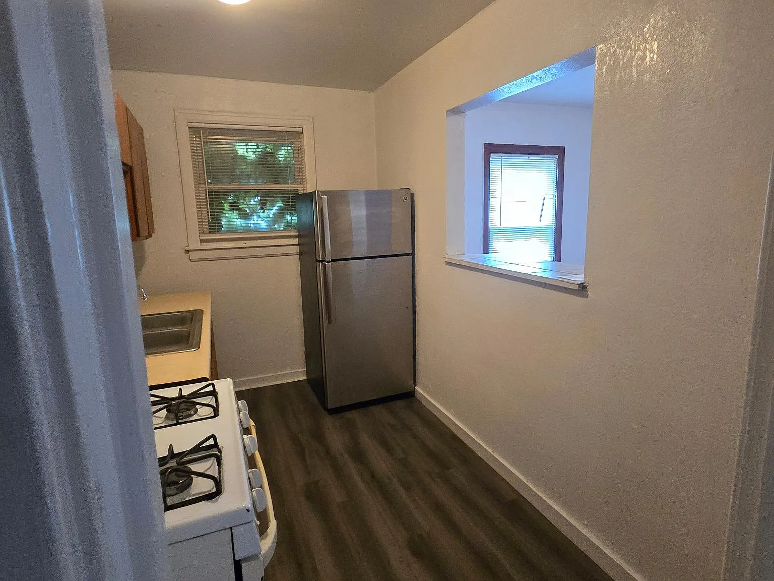 2 bed, 700 sqft, $850 — Photo 4