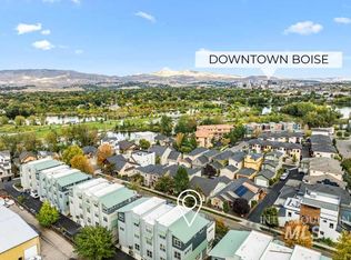 424 E Thurman Mill St, Garden City, ID 83714
