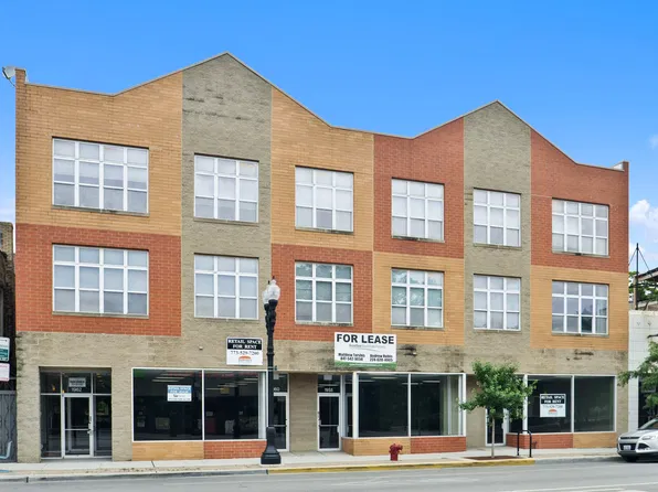 1962 W Lawrence Ave, Chicago, IL 60640
