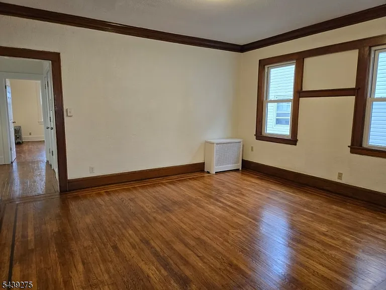 27 Cleveland Ave — Photo 7