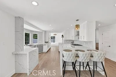 18340 Sandringham Ct — Photo 11