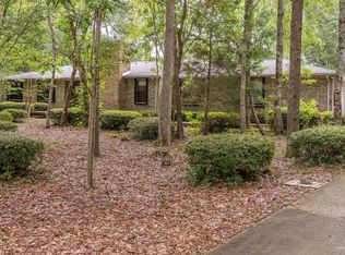 2840 Creekwood Dr, Cantonment, FL 32533