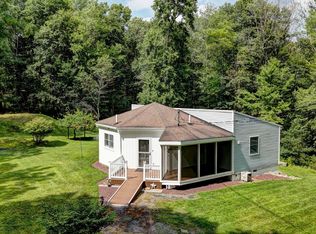 238 Engvaldsen Rd, Hawley, PA 18428