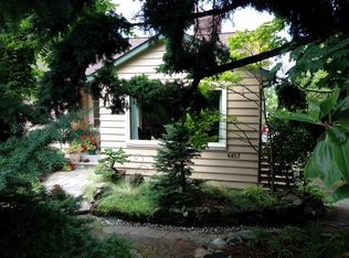 6857 46th Ave NE, Seattle, WA 98115