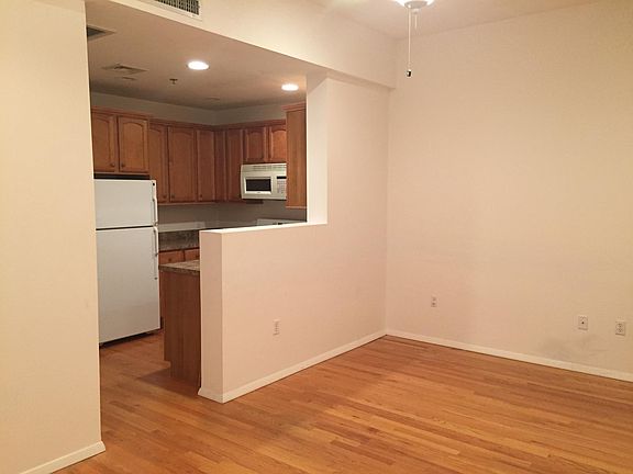 4th image of 47 Church St APT 2F