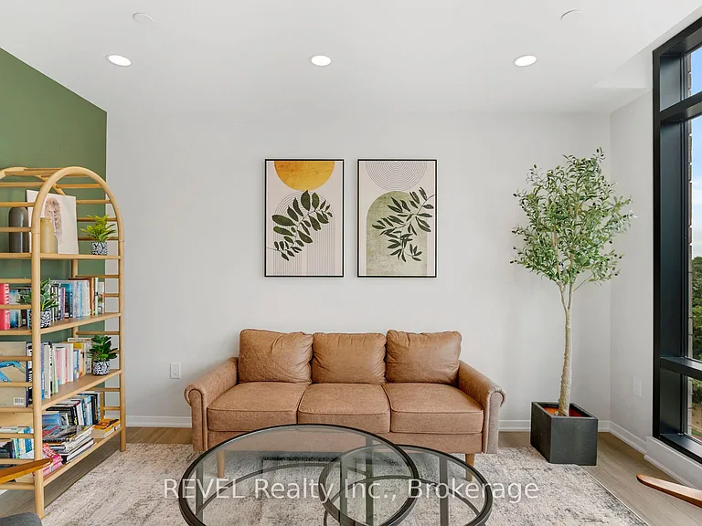3998 Victoria Ave #106 — Photo 23
