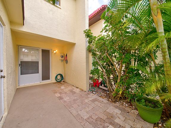 2nd image of 8722 Lantana Ct