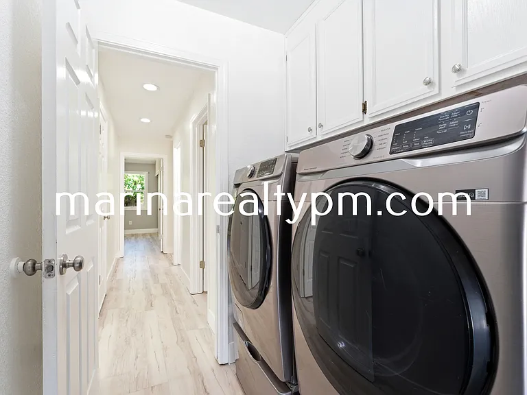 208 Buttercup Cir — Photo 39