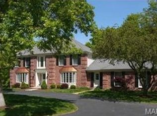 1032 Wellington Ter, Chesterfield, MO
