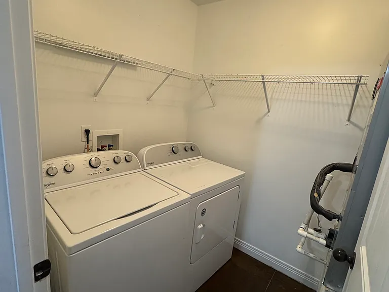 1051 Bratton Br #20 — Photo 13