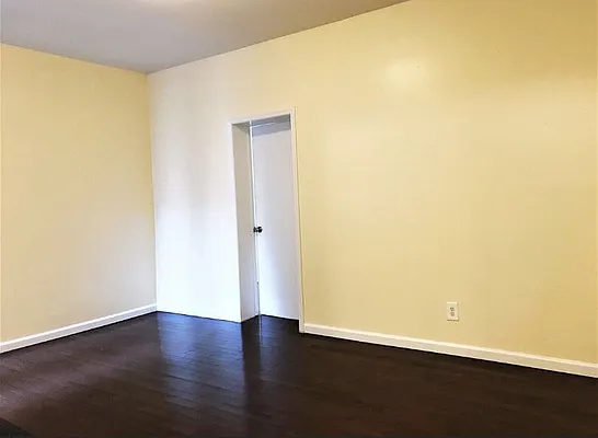 Rented by BRICK & GALO REALTY CORP | media 29