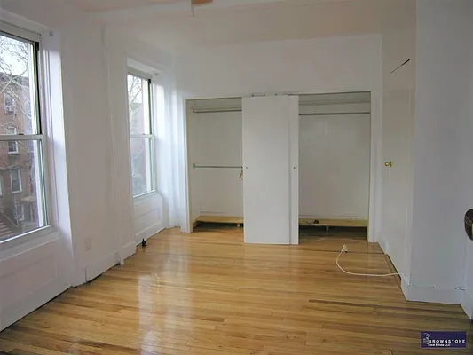 Rented by Brownstone Real Estate | media 19