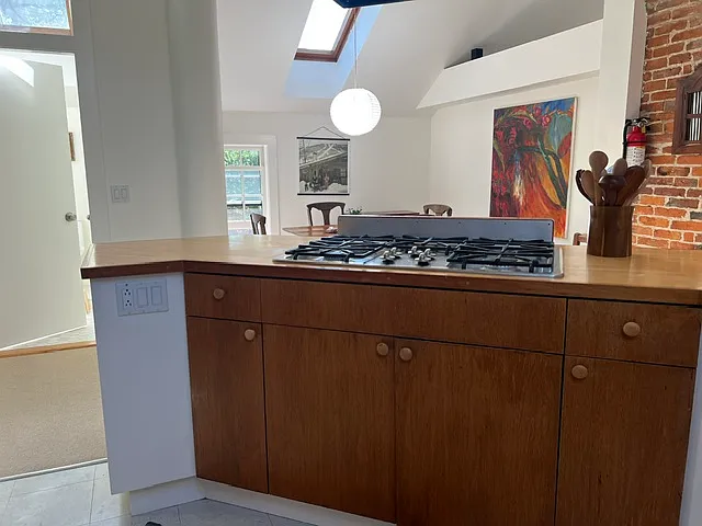 10 Bailey Rd #A — Photo 6