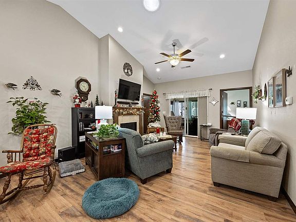 4th image of 1134 Moon Flower Ave