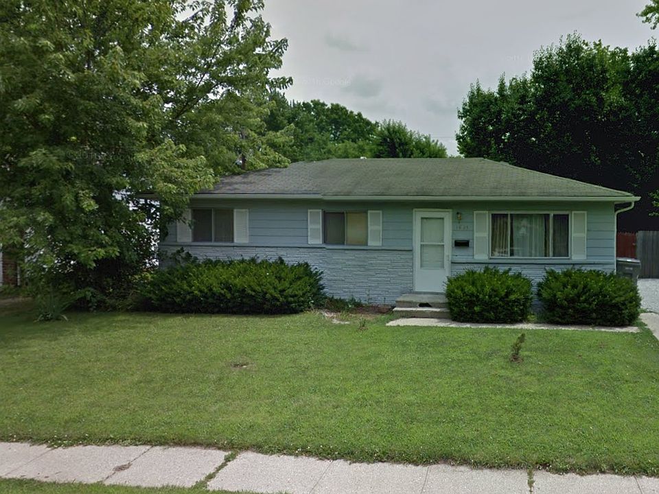 1st image of 1825 S Drexel Ave