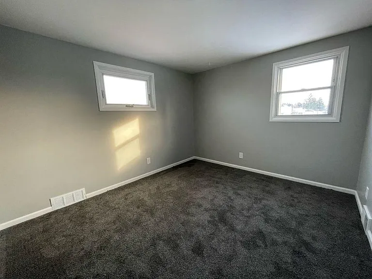 1357 Center Rd #1 — Photo 16