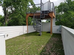 2307 E 2nd St, Austin, TX 78702