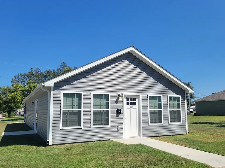 408 N Devon St — Photo 1