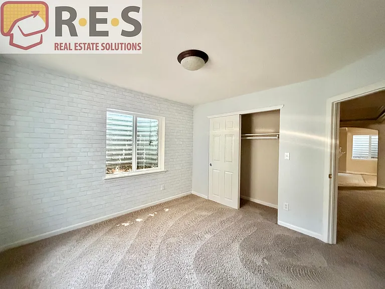 1698 Peridot Ln — Photo 15