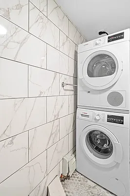 Rented by Kole Group | media 13