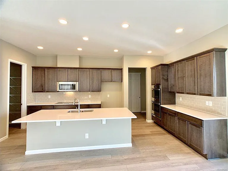 13231 E Caley Ave — Photo 6