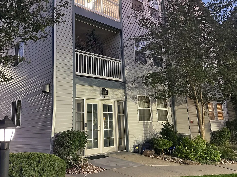 12555 E Tennessee Cir #304