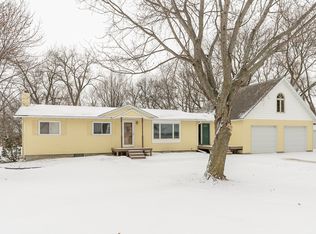 48854 387th Ln, Saint Peter, MN 56082