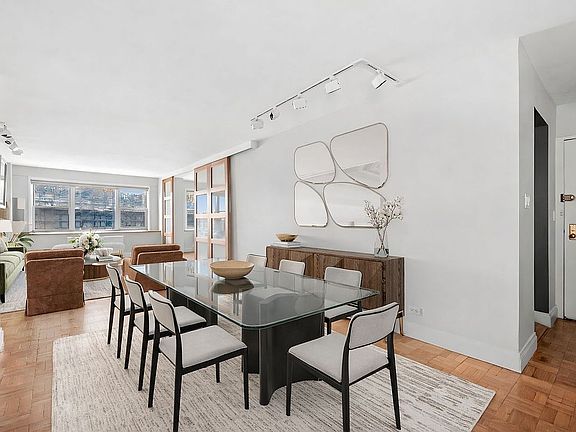 2nd image of 14 Horatio St #15CD