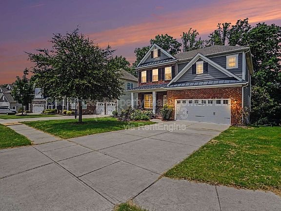 4th image of 655 Brookhaven Dr