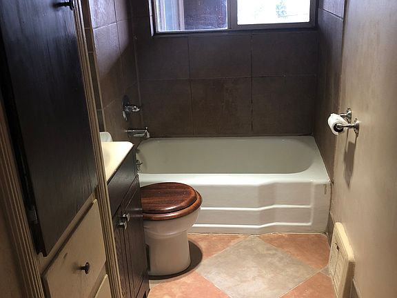 2nd image of 3509 E 17th Ave