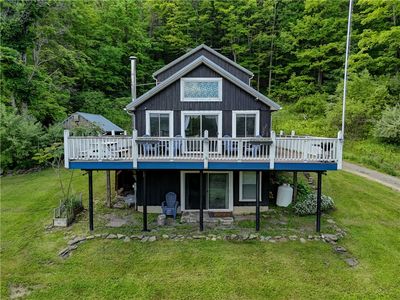 8929 Reckhow Ln, Naples, NY, 14512