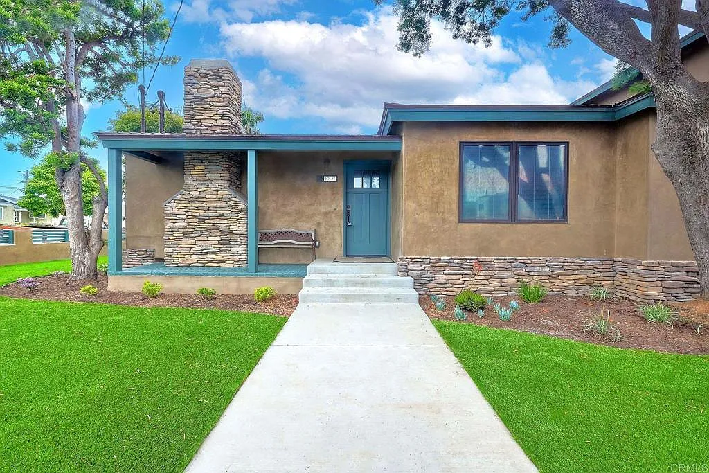 3 bed, 1352 sqft, $4,500 — Photo 4