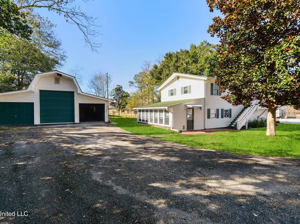 14120 Big John Rd, Biloxi, MS 39532