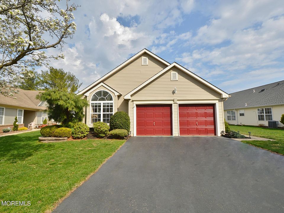 1st image of 2725 Brookdale Court