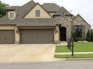 2306 E 139th St S, Bixby, OK 74008
