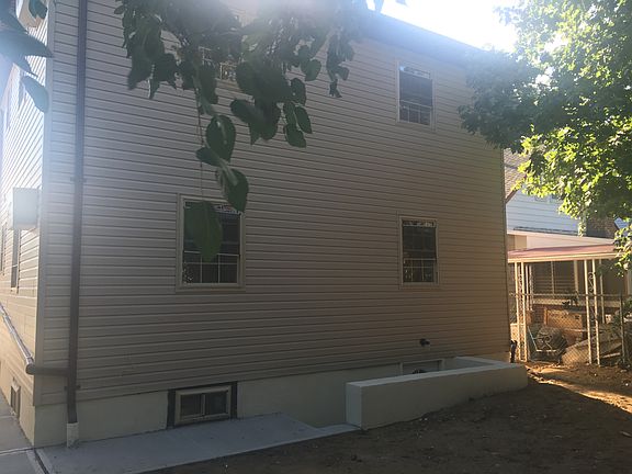 5th image of 13245 159th St