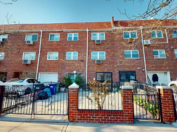 77-11 30th Ave, East Elmhurst, NY 11370