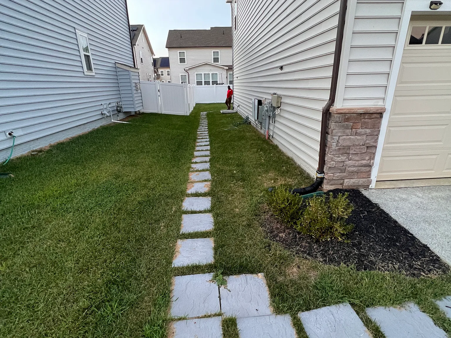 2 bed, 1490 sqft, $2,200 — Photo 4