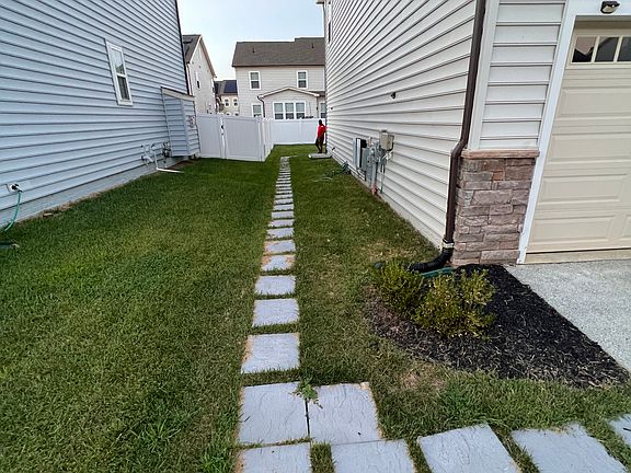 4th image of 9902 Obin Ln