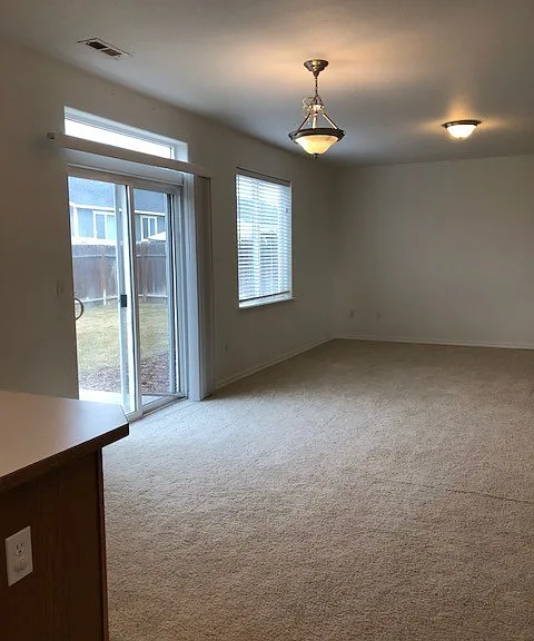 506 N Mississippi Dr — Photo 15