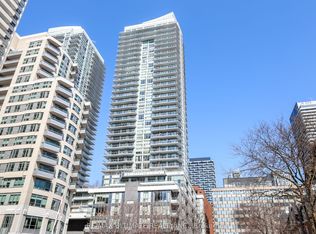 98 Lillian St #1812, Toronto, ON
