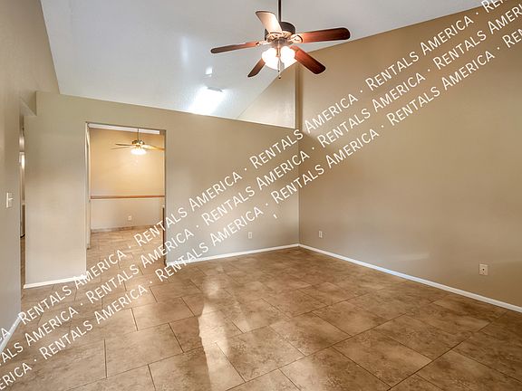 4th image of 5136 E Evergreen St Unit 1132