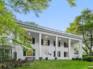 6 Marcotte Ln, Tenafly, NJ 07670