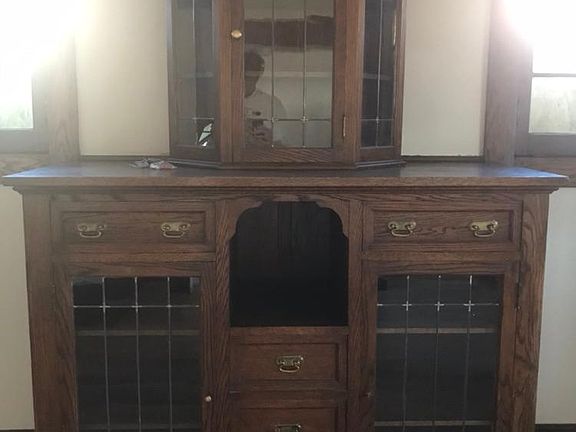 3rd image of 849 N Washington St #100