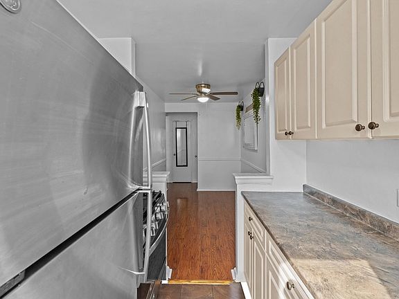 5th image of 3520 Tryon Ave APT 502