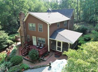 1962 Paradise Valley Rd, Cleveland, GA 30528