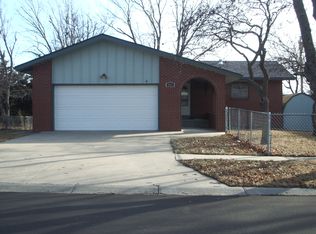 1417 Cypress Ct, Junction City, KS 66441