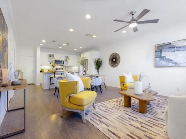 2886 E Via Fiano, Ontario, CA 91764