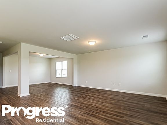 5th image of 445 Pollyanna Dr