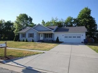 57 Wood Dr, Coldwater, MI 49036